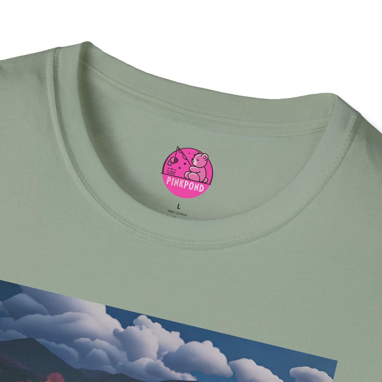 Graphic Tee Floral Flight – Unisex Softstyle T-Shirt