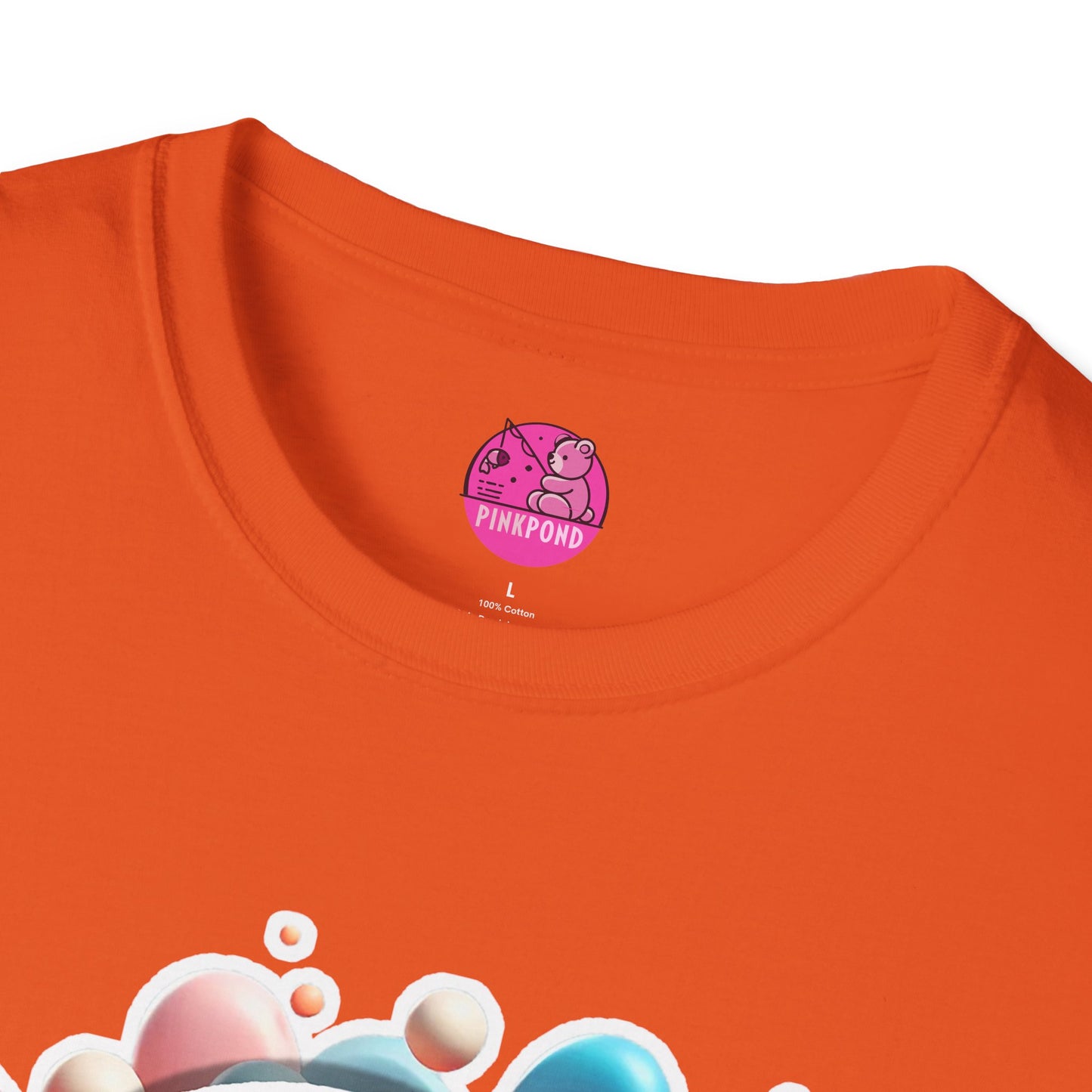 Penelope Parrot - Unisex Softstyle T-Shirt