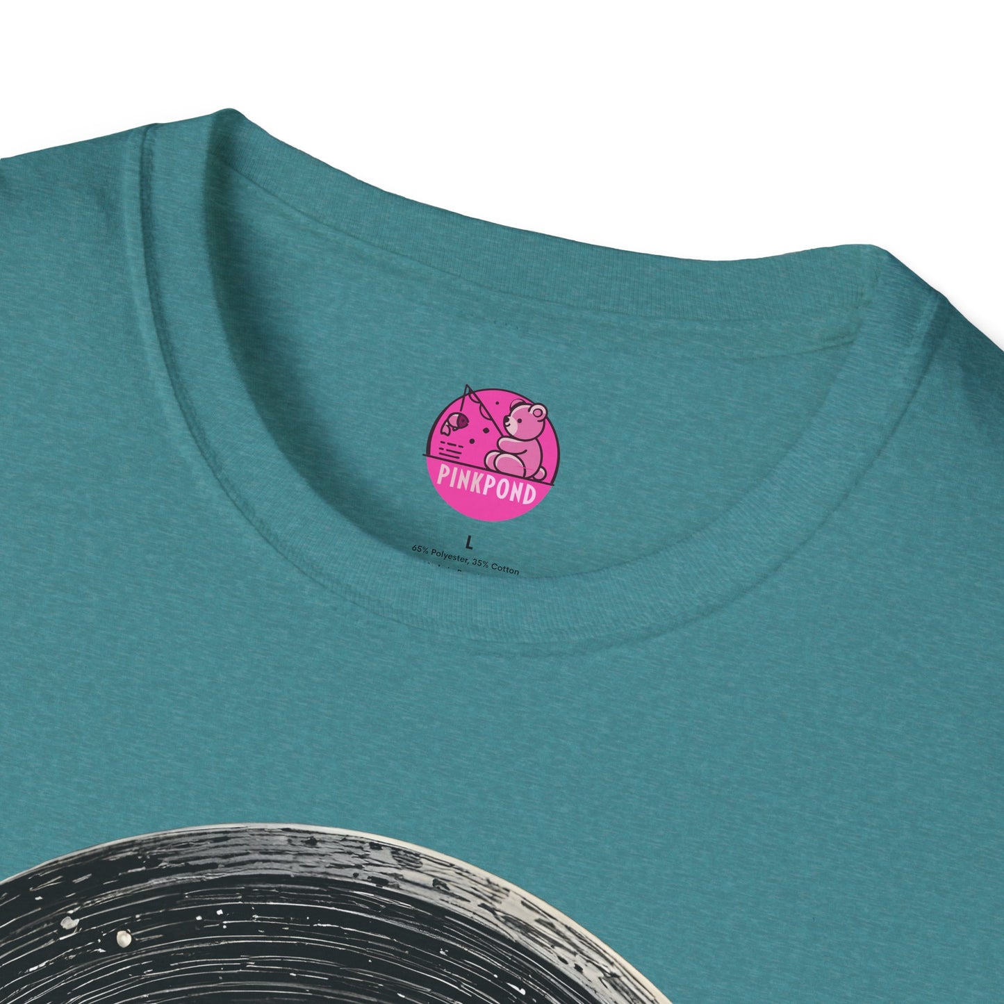 Cosmic Explorer Teddy T-Shirt - Spacefaring Bear Graphic Tee for Space Lovers and Adventurers