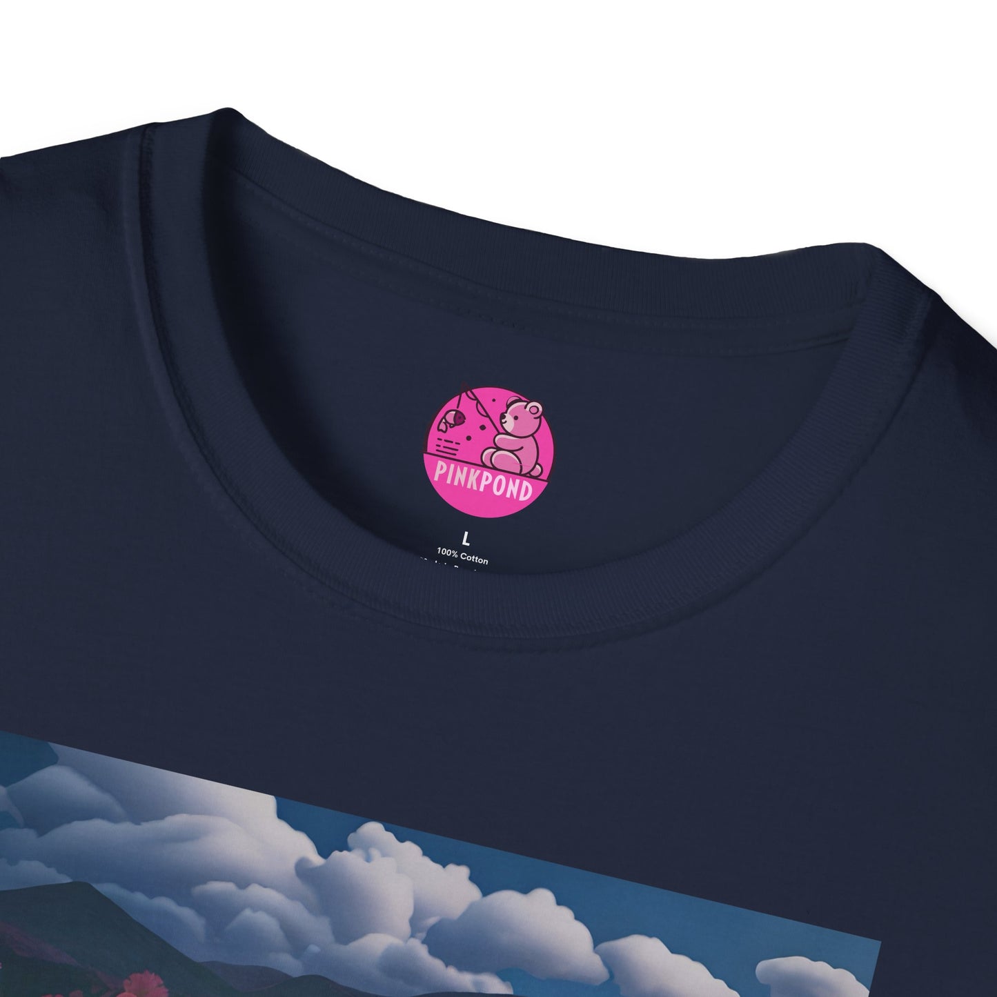 Graphic Tee Floral Flight – Unisex Softstyle T-Shirt