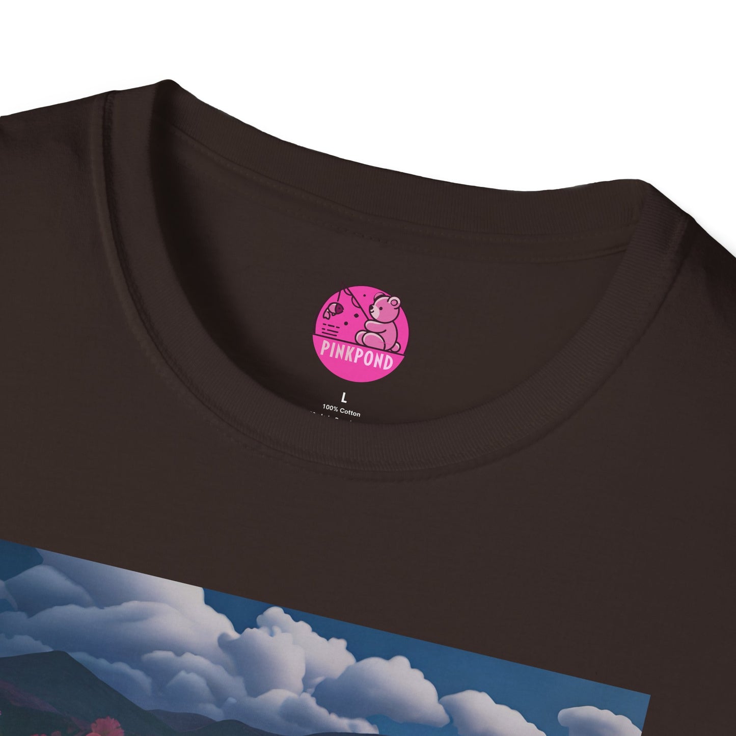 Graphic Tee Floral Flight – Unisex Softstyle T-Shirt