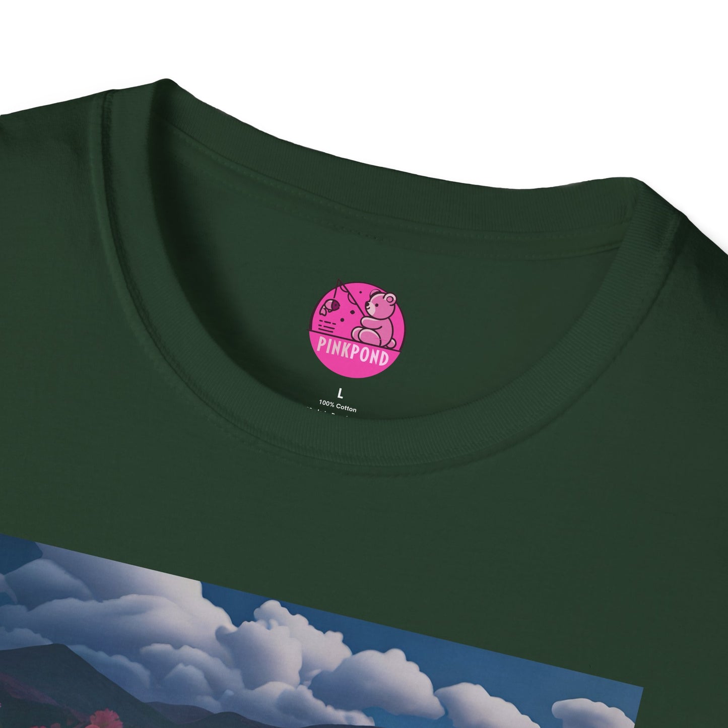 Graphic Tee Floral Flight – Unisex Softstyle T-Shirt
