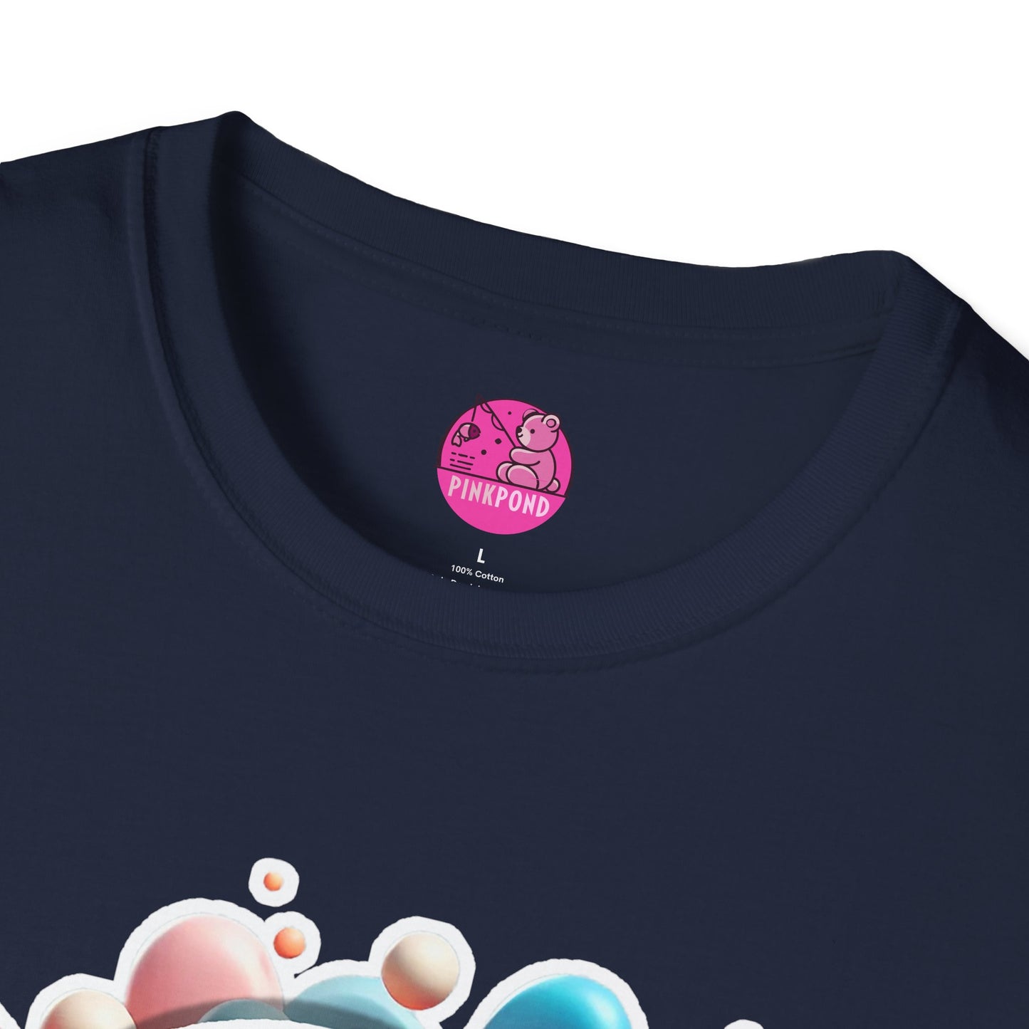 Penelope Parrot - Unisex Softstyle T-Shirt