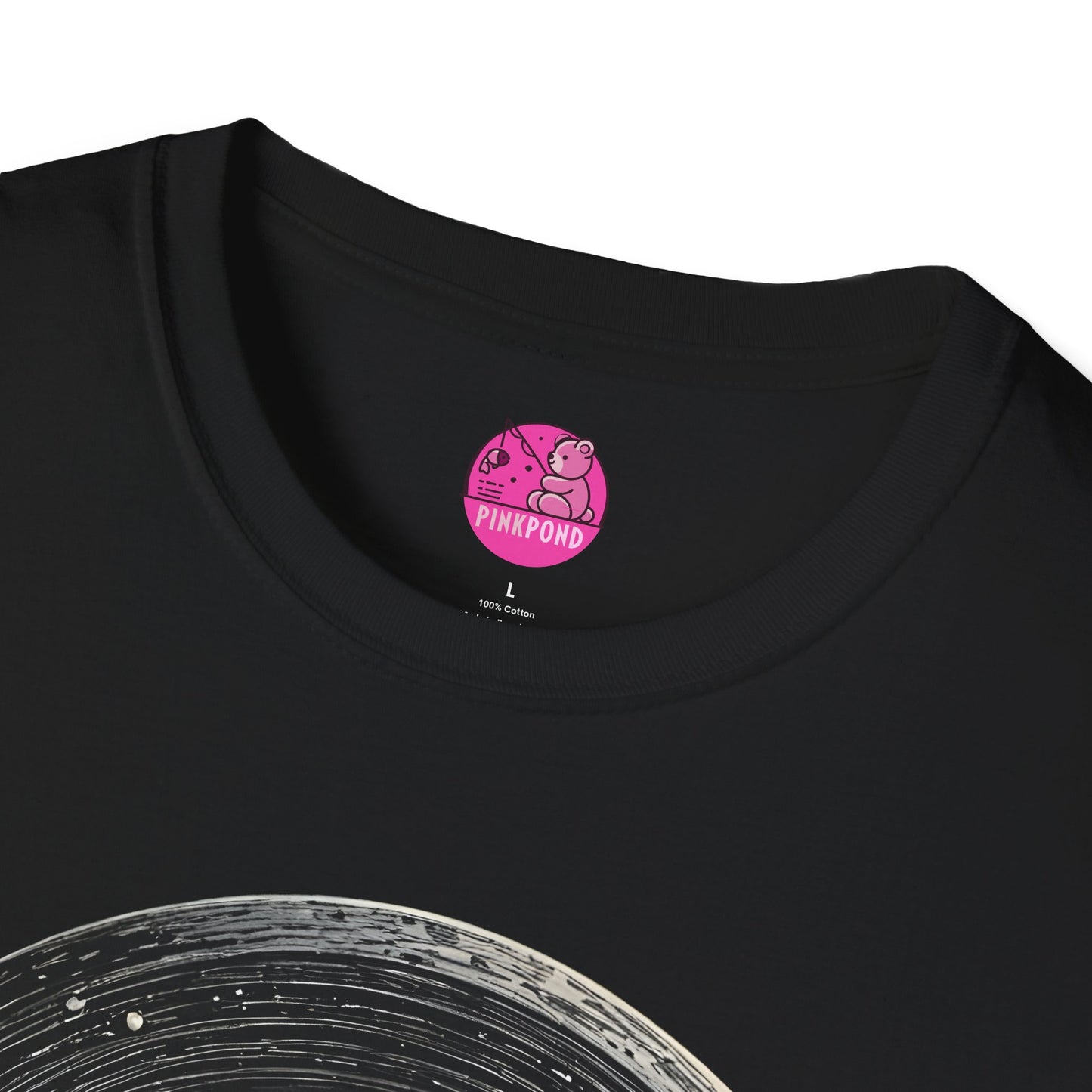 Cosmic Explorer Teddy T-Shirt - Spacefaring Bear Graphic Tee for Space Lovers and Adventurers