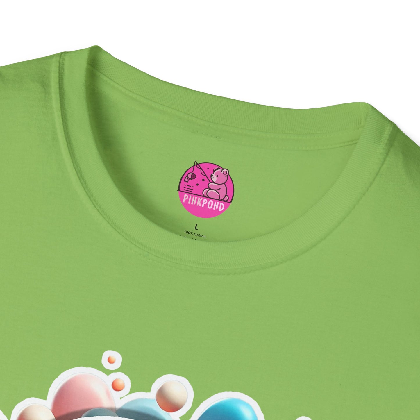 Penelope Parrot - Unisex Softstyle T-Shirt