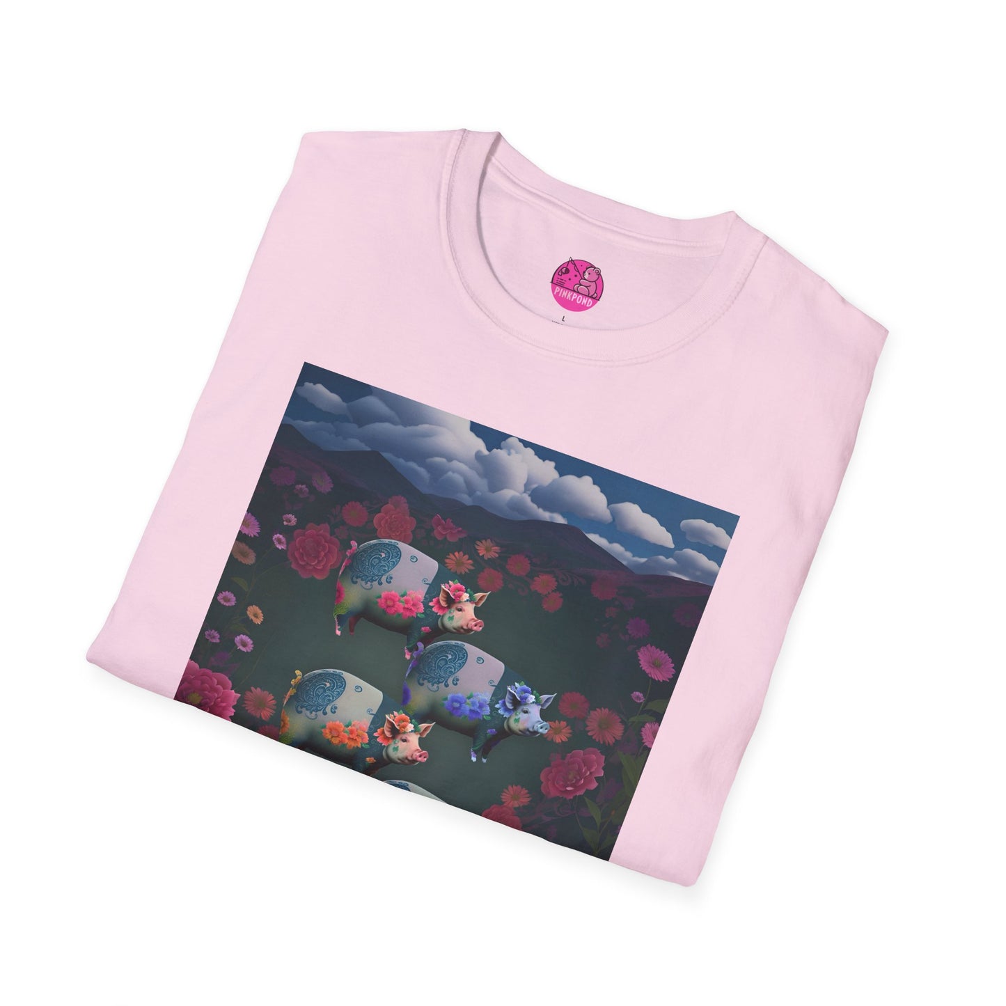 Graphic Tee Floral Flight – Unisex Softstyle T-Shirt