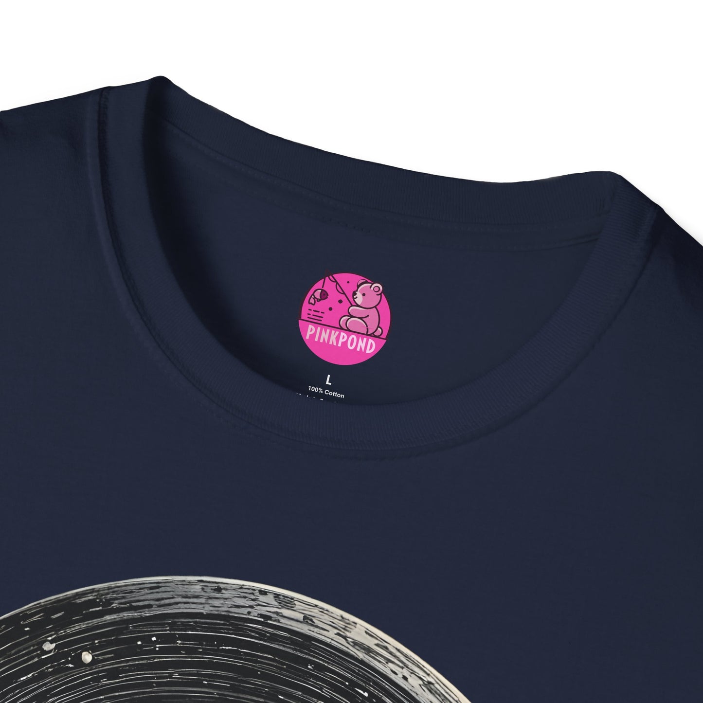 Cosmic Explorer Teddy T-Shirt - Spacefaring Bear Graphic Tee for Space Lovers and Adventurers
