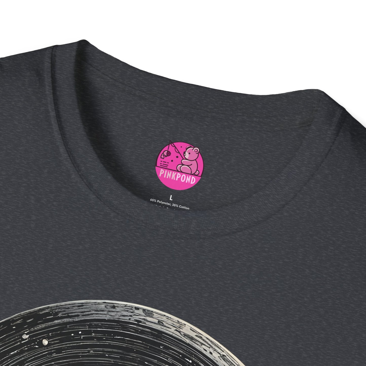 Cosmic Explorer Teddy T-Shirt - Spacefaring Bear Graphic Tee for Space Lovers and Adventurers