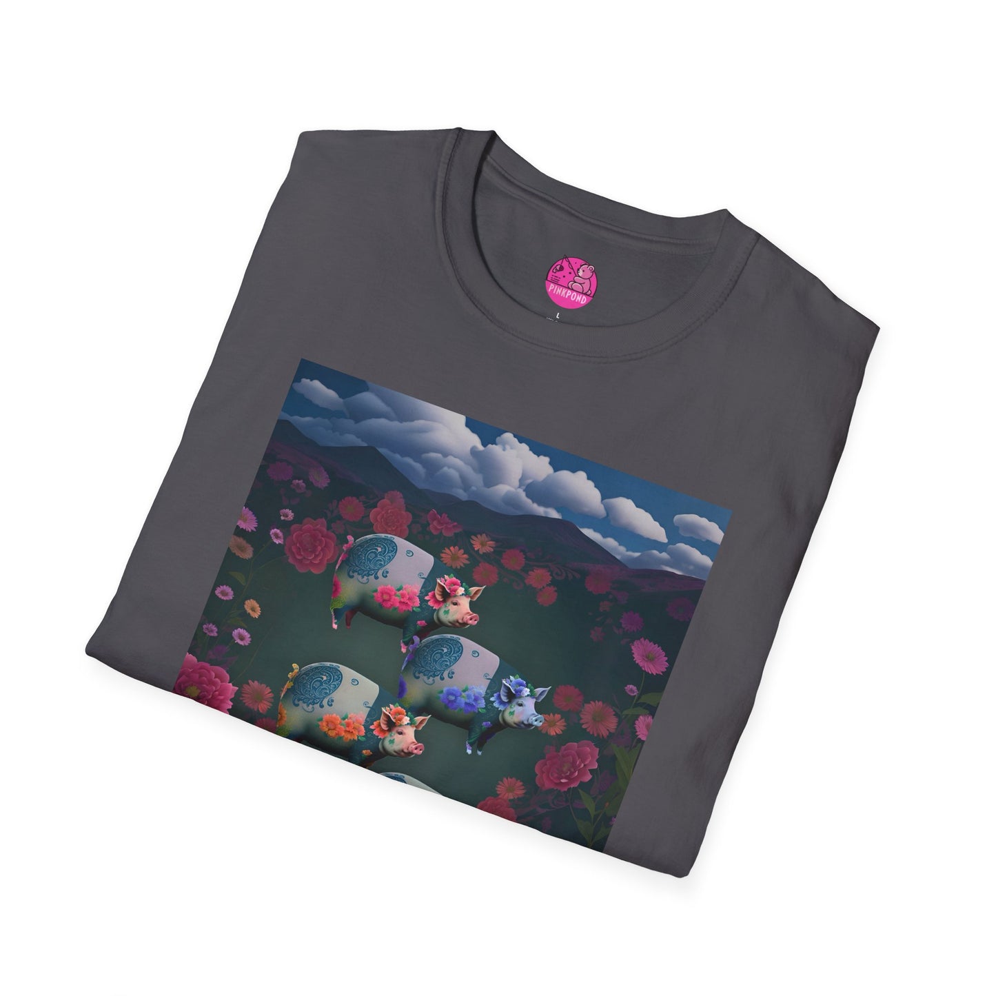 Graphic Tee Floral Flight – Unisex Softstyle T-Shirt