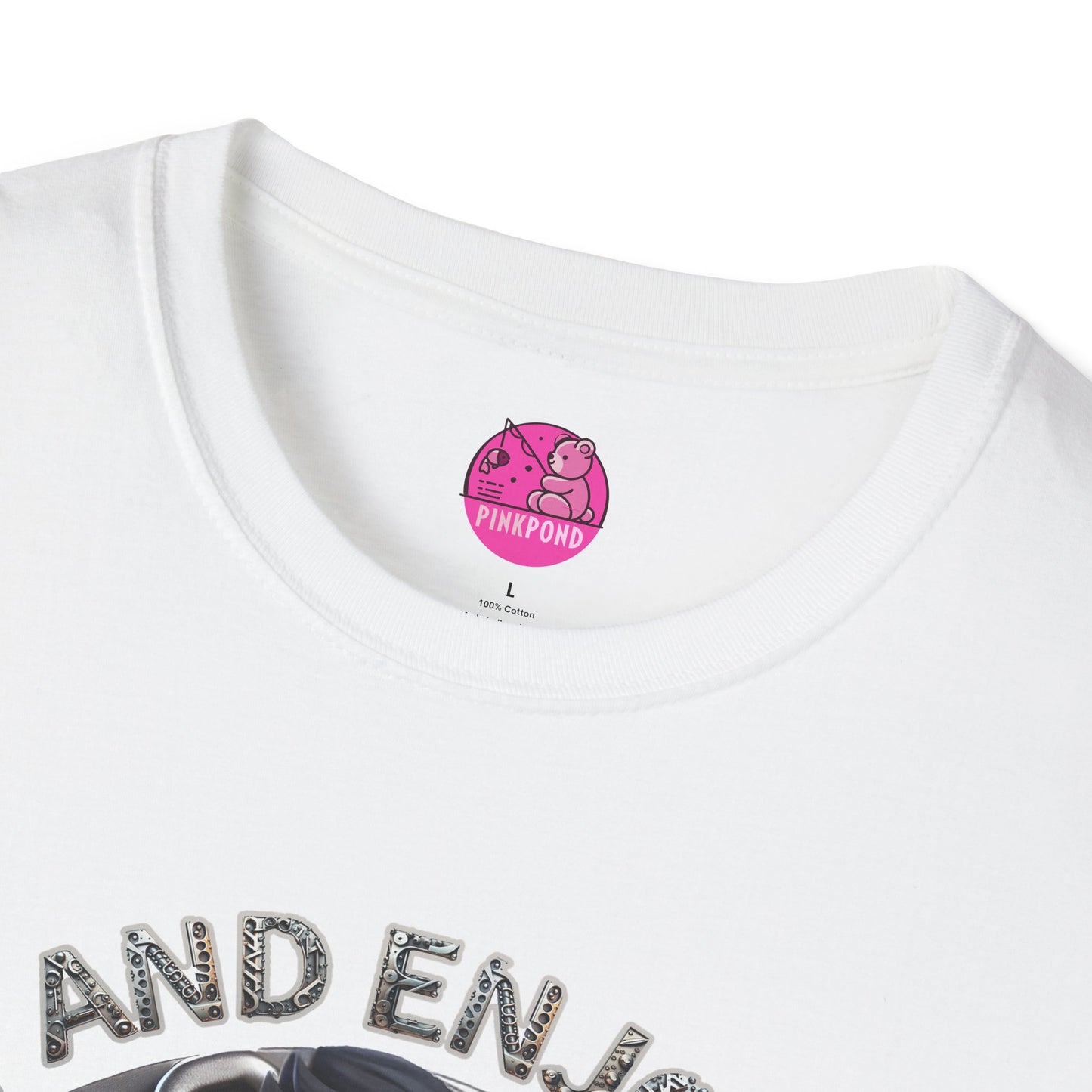 Suns Out, Guns Out – Muscle Bear Gym T-Shirt