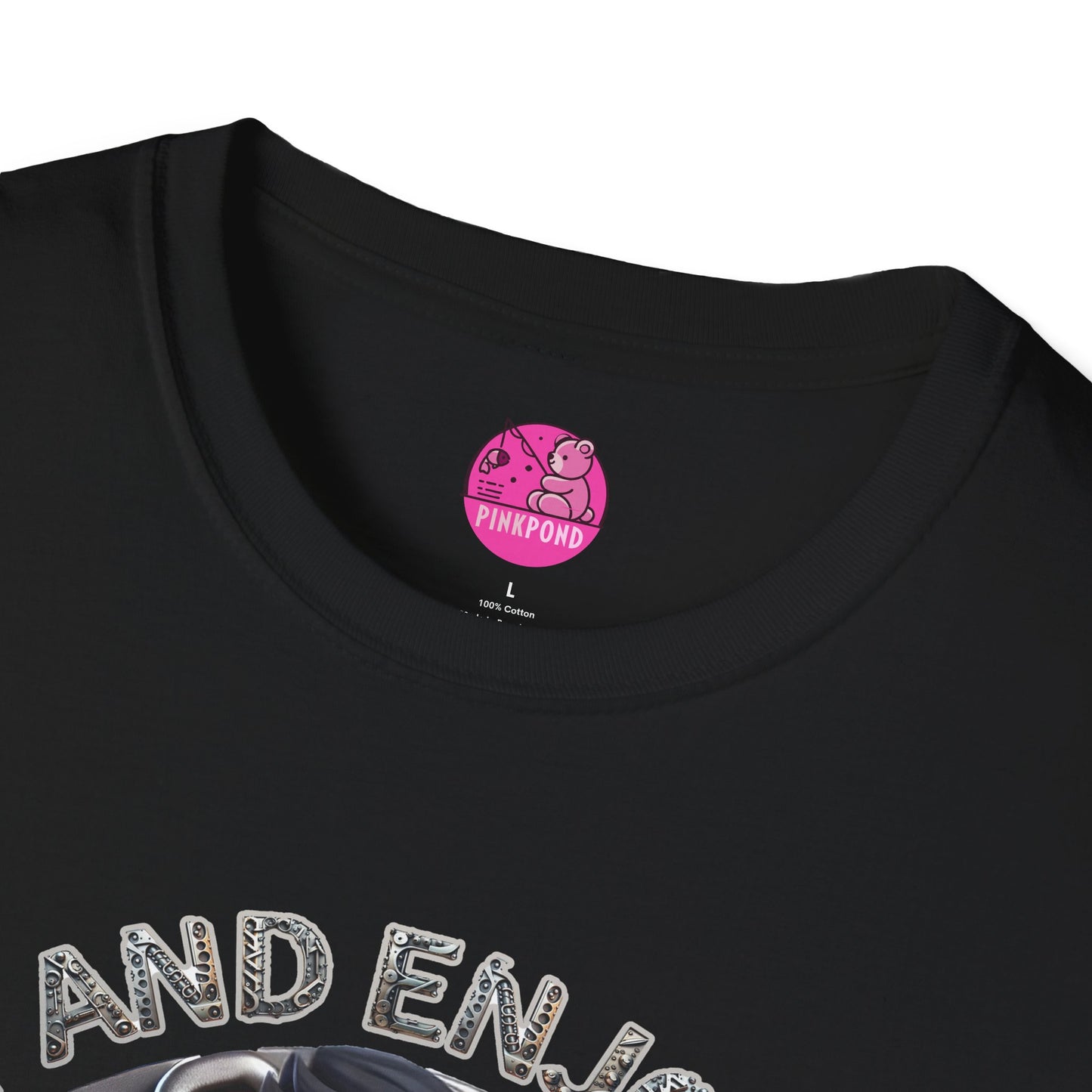 Suns Out, Guns Out – Muscle Bear Gym T-Shirt