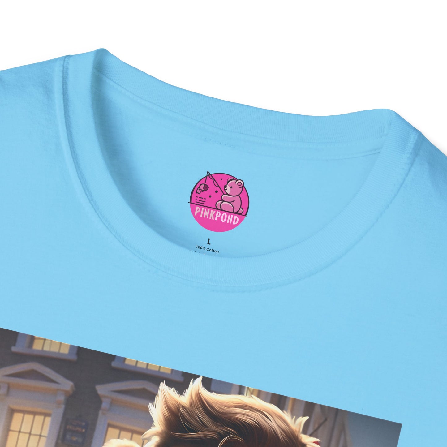 Bear T-Shirt - The King's Arms in Soho Design by PinkPond