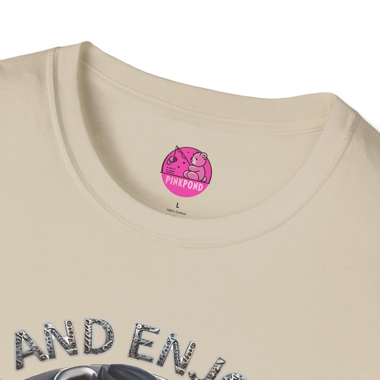 Suns Out, Guns Out – Muscle Bear Gym T-Shirt