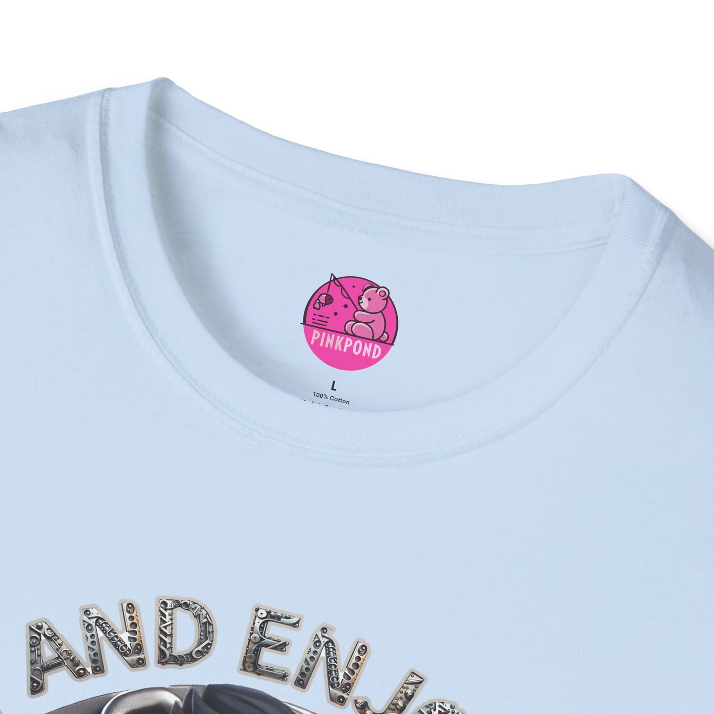 Suns Out, Guns Out – Muscle Bear Gym T-Shirt