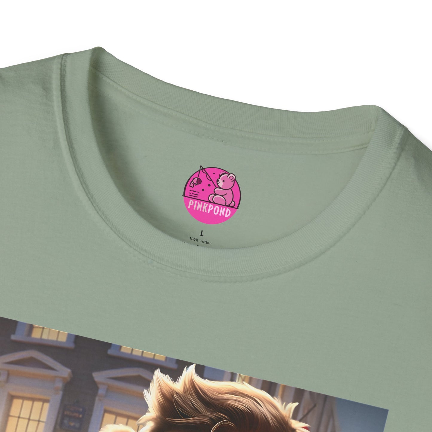 Bear T-Shirt - The King's Arms in Soho Design by PinkPond